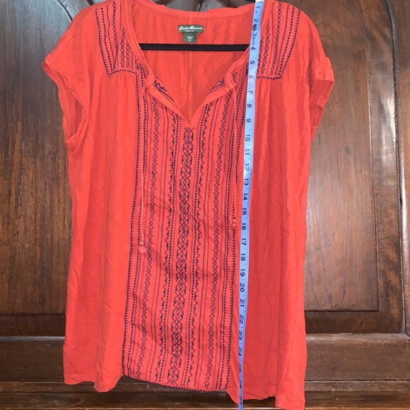Eddie Bauer XXL linen/cotton blend embroidered top - Picture 5 of 5